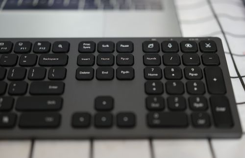 咪鼠智能语音键盘 餐饮服务的得力助手，语音打字、截图与网页导航一应俱全