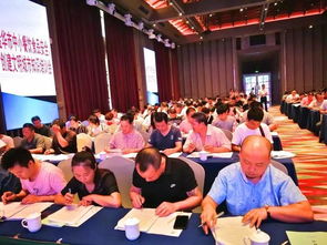 三服务④丨火爆的餐饮服务食品安全培训 来晚了连座位都没了，看看究竟说了啥？